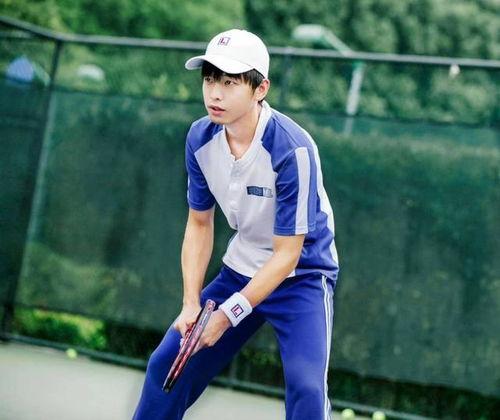 娱乐吃瓜酱男生打球,吃瓜酱眼中的篮球少年热血传奇